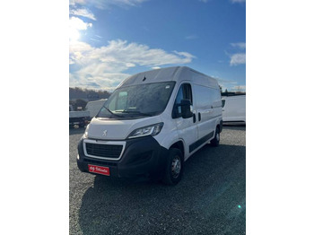Fourgon utilitaire PEUGEOT Boxer