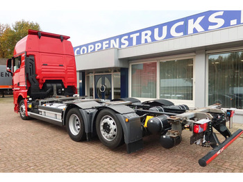 Camion porte-conteneur/ Caisse mobile MAN TGX 26.510 GX 6X2 intarder: photos 5 Camion porte-conteneur/ Caisse mobile MAN TGX 26.510 GX 6X2 intarder: photos 5