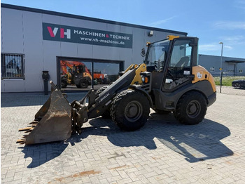 Chargeuse sur pneus MECALAC