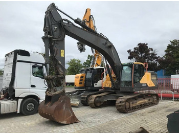 Pelle sur chenille VOLVO EC300