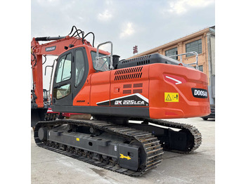 Pelle sur chenille DOOSAN DX225LCA