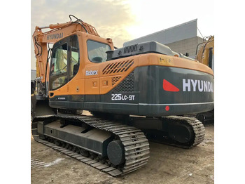 Pelle sur chenille Original Used Excavators Hyundai 225LC-9 for Sale: photos 2