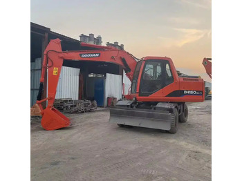 Pelle DOOSAN