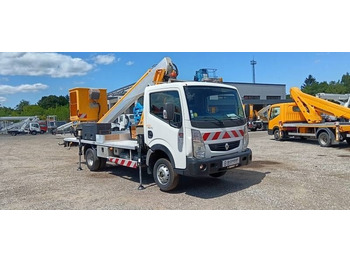 Camion avec nacelle RENAULT Maxity