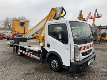 Camion avec nacelle RENAULT Maxity