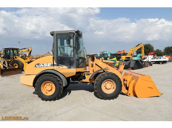 Chargeuse sur pneus Case 211 D: photos 5 Chargeuse sur pneus Case 211 D: photos 5