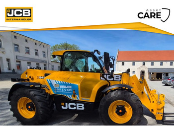 Chariot télescopique JCB