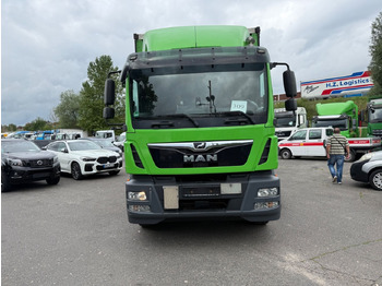 Camion à rideaux coulissants MAN TGM 15.290