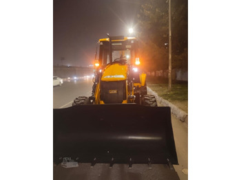 Tractopelle JCB 3DX