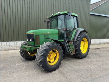Tracteur agricole JOHN DEERE 6800