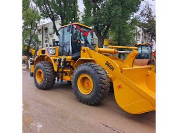 Chargeuse sur pneus CATERPILLAR 966H