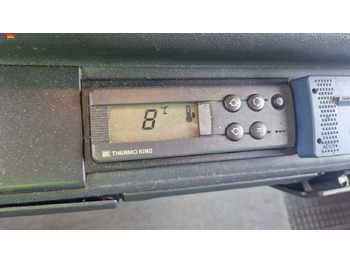 Camion frigorifique MAN 8.180 Thermokingkühlung - 30 ° sauber, 3. Gang kratzt, voll fahrbereit: photos 4 Camion frigorifique MAN 8.180 Thermokingkühlung - 30 ° sauber, 3. Gang kratzt, voll fahrbereit: photos 4