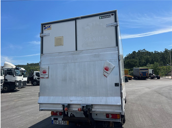 Fourgon grand volume PEUGEOT BOXER: photos 5