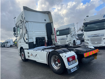 Tracteur routier DAF XF 510: photos 4