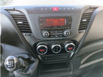 Véhicule utilitaire IVECO DAILY 35C16: photos 3