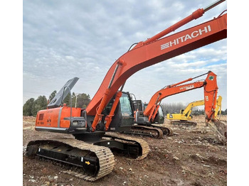 Pelle sur chenille Hitachi ZX240: photos 4