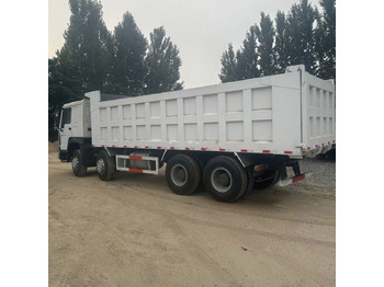Camion benne SINOTRUK HOWO