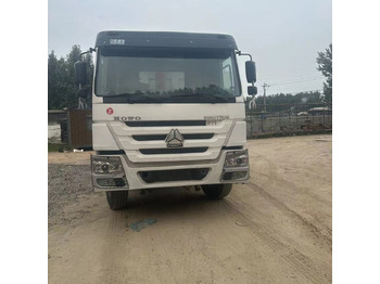 Camion benne Howo 371: photos 3