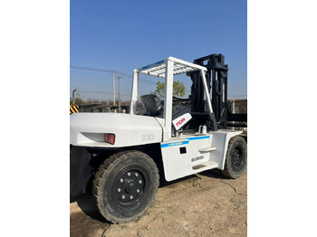 Chariot élévateur diesel TCM FD100: photos 5 Chariot élévateur diesel TCM FD100: photos 5