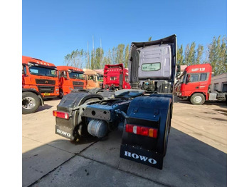 Tracteur routier Sinotruk Howo T7H: photos 3