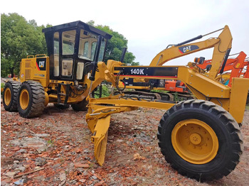 Niveleuse CATERPILLAR 140K: photos 5