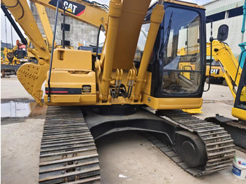 CATERPILLAR CAT 320BL en crédit-bail CATERPILLAR CAT 320BL: photos 2