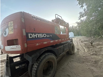Pelle sur pneus DOOSAN DH150W-7: photos 2 Pelle sur pneus DOOSAN DH150W-7: photos 2