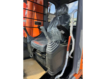Pelle sur chenille HITACHI ZX200: photos 2 Pelle sur chenille HITACHI ZX200: photos 2