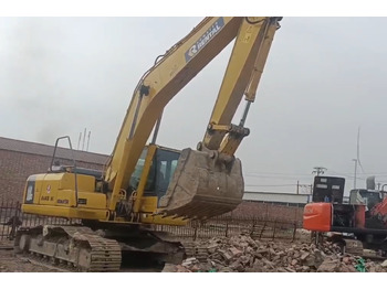 Pelle sur chenille KOMATSU PC200-8