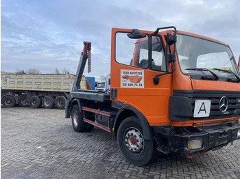Camion multibenne MERCEDES-BENZ SK 1824