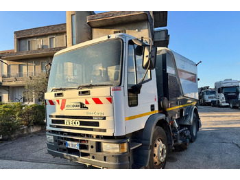 Balayeuse de voirie IVECO EuroCargo 150E