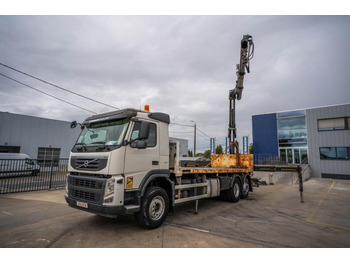 Camion plateau VOLVO FM 410