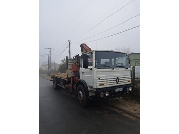 Camion plateau RENAULT