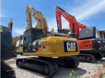 Pelle sur chenille CAT 323D2: photos 5