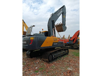 Pelle sur chenille VOLVO EC240