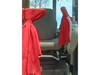 Pelle sur chenille neuf Volvo EC 60: photos 3