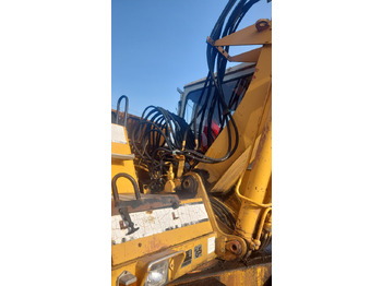 Pelle sur pneus Liebherr 900A: photos 2