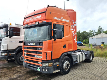 Tracteur routier SCANIA 124