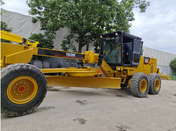 Niveleuse CATERPILLAR 160H