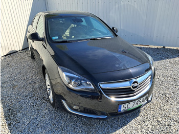 Voiture à hayon OPEL