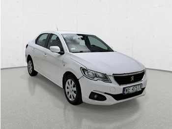 Berline PEUGEOT
