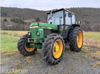 Tracteur agricole JOHN DEERE 1640