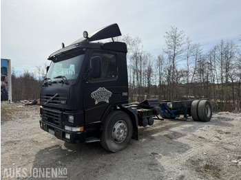 Châssis cabine VOLVO FM7