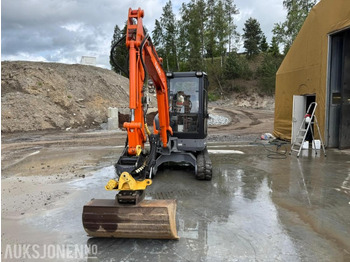 Pelle 2010 Kubota KX101- 3t gravemaskin med Engcon tiltrotator, pusseskuffe og tannskuffe: photos 2