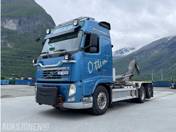 Camion ampliroll VOLVO FH13 540