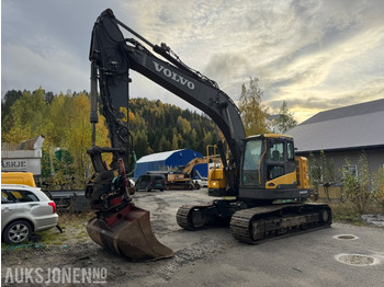 Pelle VOLVO ECR235DL