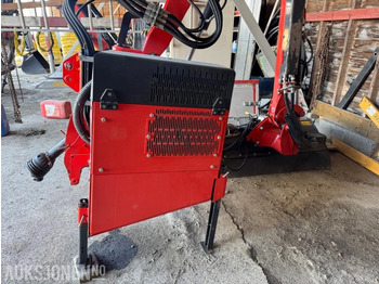 Machine agricole 2018 KUHN J6402 KANTKLIPPER: photos 3 Machine agricole 2018 KUHN J6402 KANTKLIPPER: photos 3