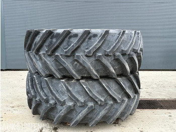 Machine agricole TRELLEBORG TM800 HJULSETT 650/65 R 42 + 540/65 R 30: photos 3
