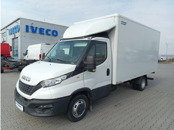 Fourgon grand volume IVECO Daily 35c16