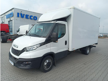 Fourgon grand volume IVECO Daily 35c16